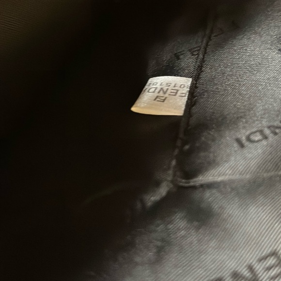 Fendi Roma Casual Style A4 2WAY Leather Logo Tote with Barcode - Picture 9 of 11